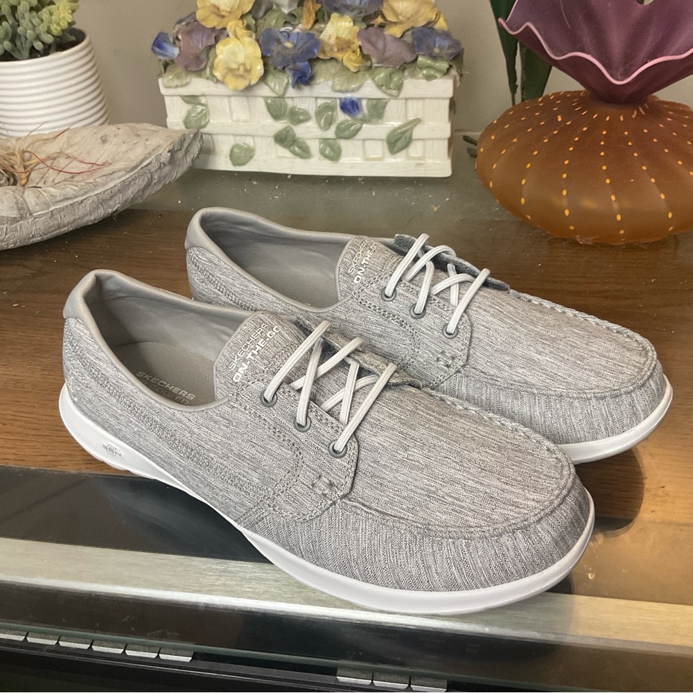 SKECHERS WOMENS ON-THE-GO FLEX-ASHORE BOAT SHOES 10